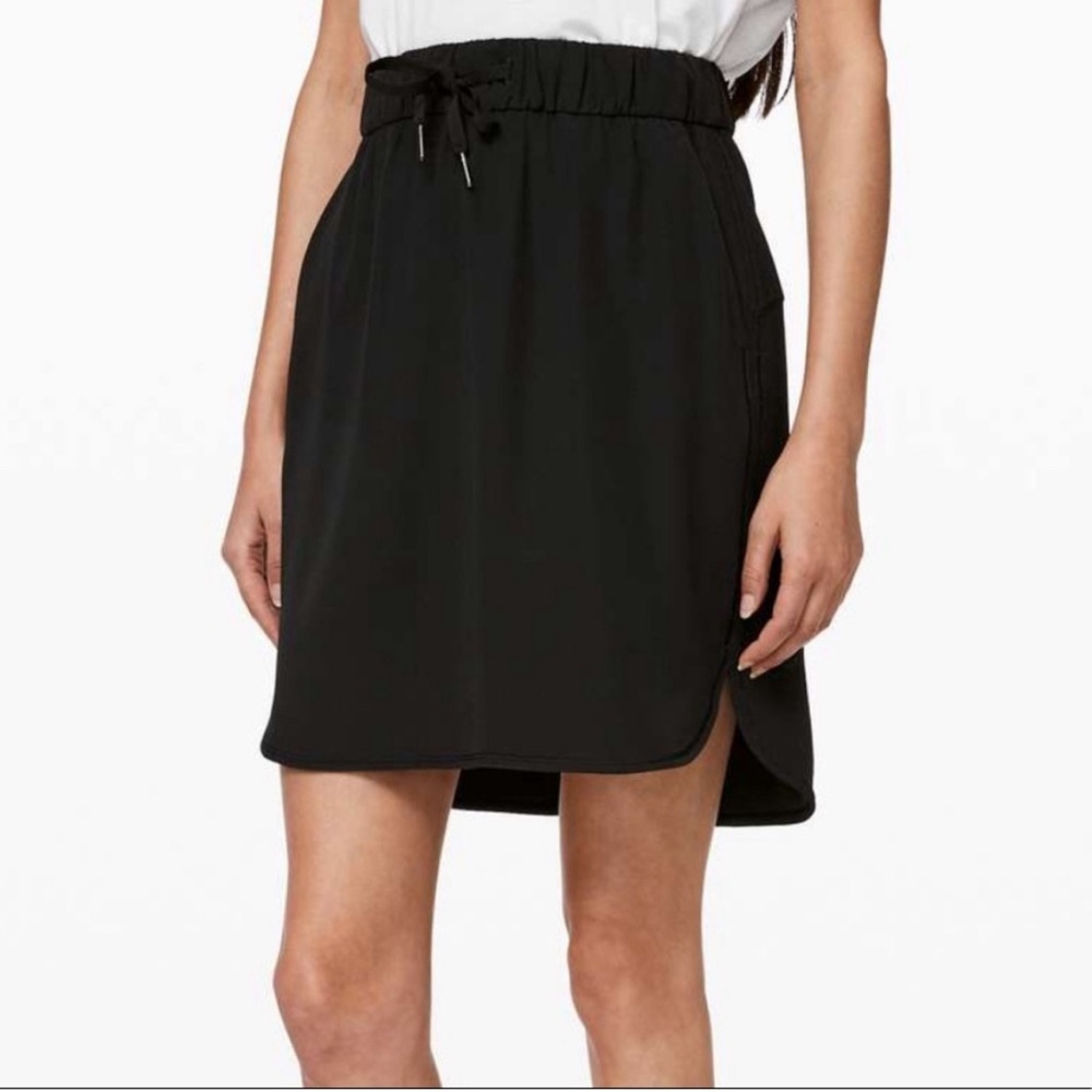 lululemon athletica Black Drawstring Athletic Skirt